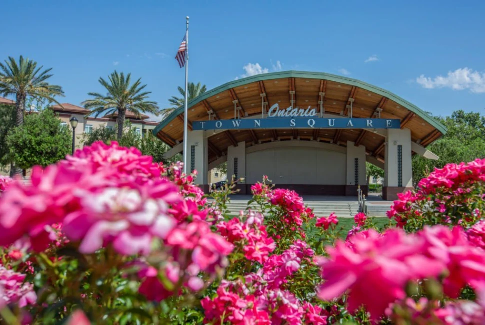 Ontario, California: Shop 'til You Drop - The Ultimate Retail Therapy